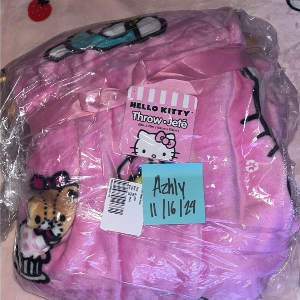 Hello Kitty Pink Throw Blanket